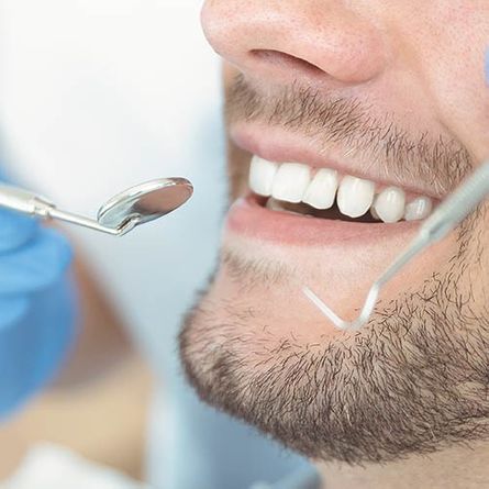Zahnbehandlung bei Dr. Ruth Schedai-Lindenthal